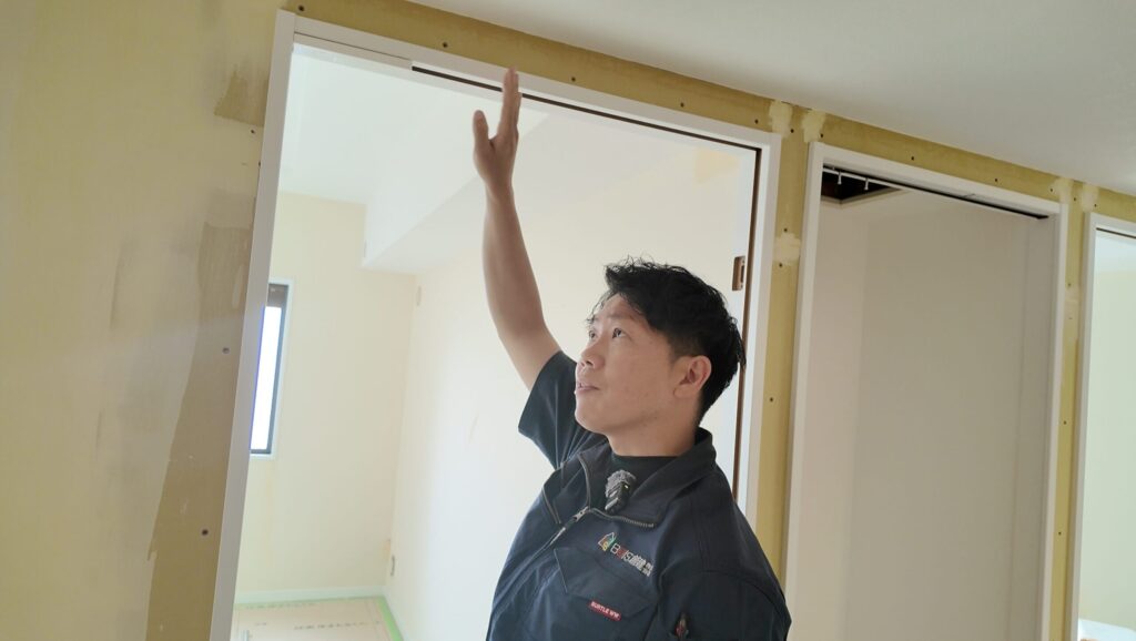 開口の上部をカットして作り直し